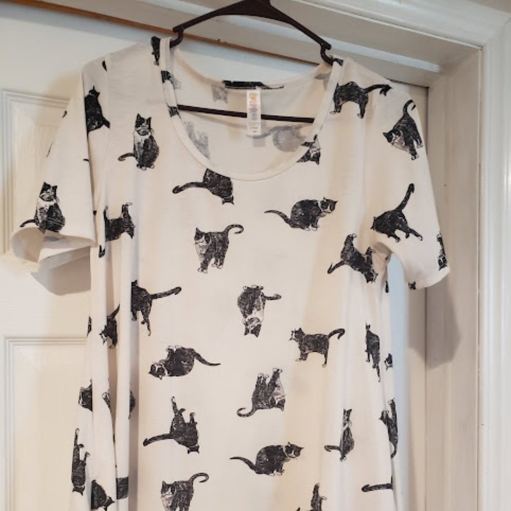 Lularoe women's shirt, xs